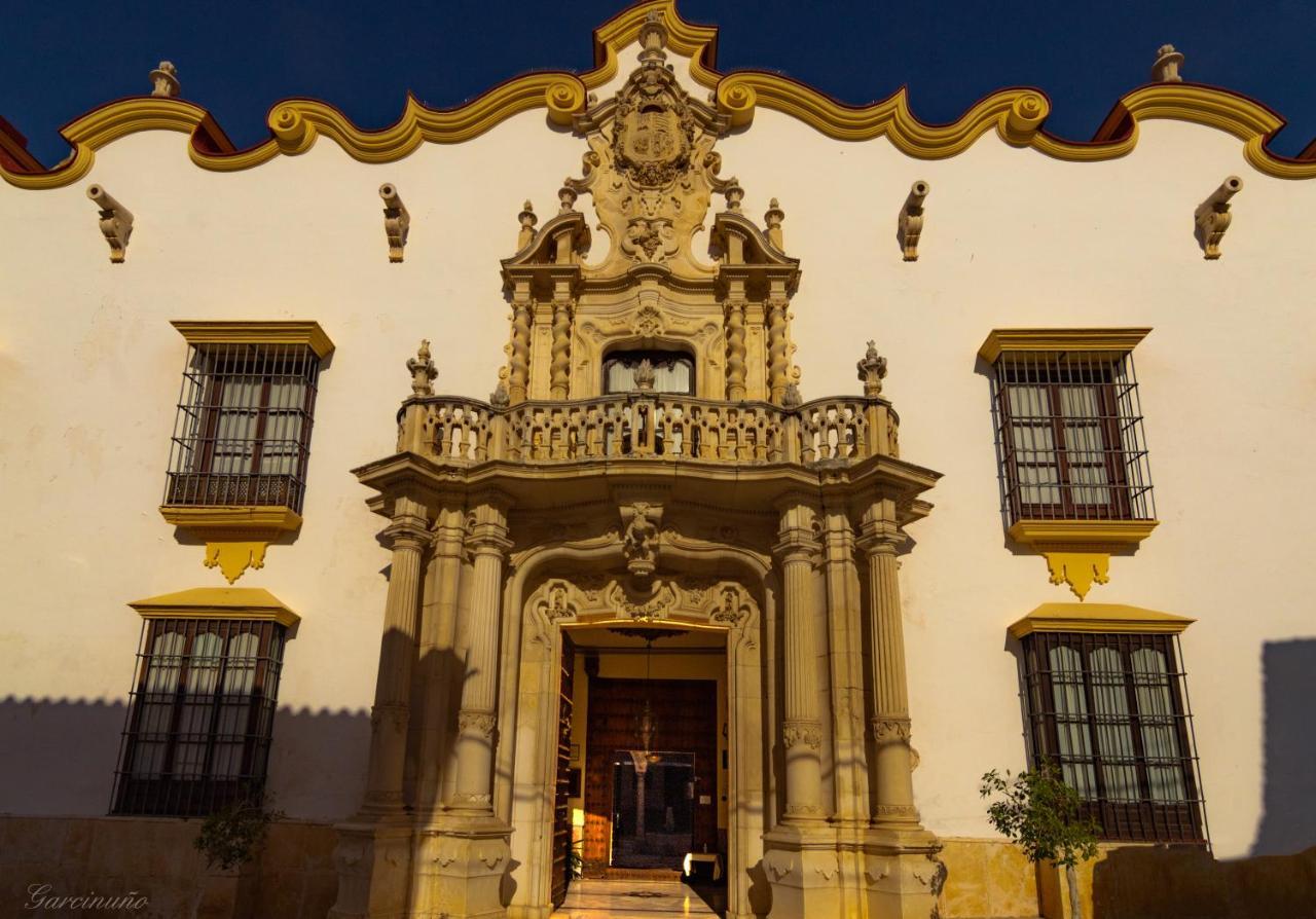 Palacio Marques De La Gomera Osuna Exteriér fotografie