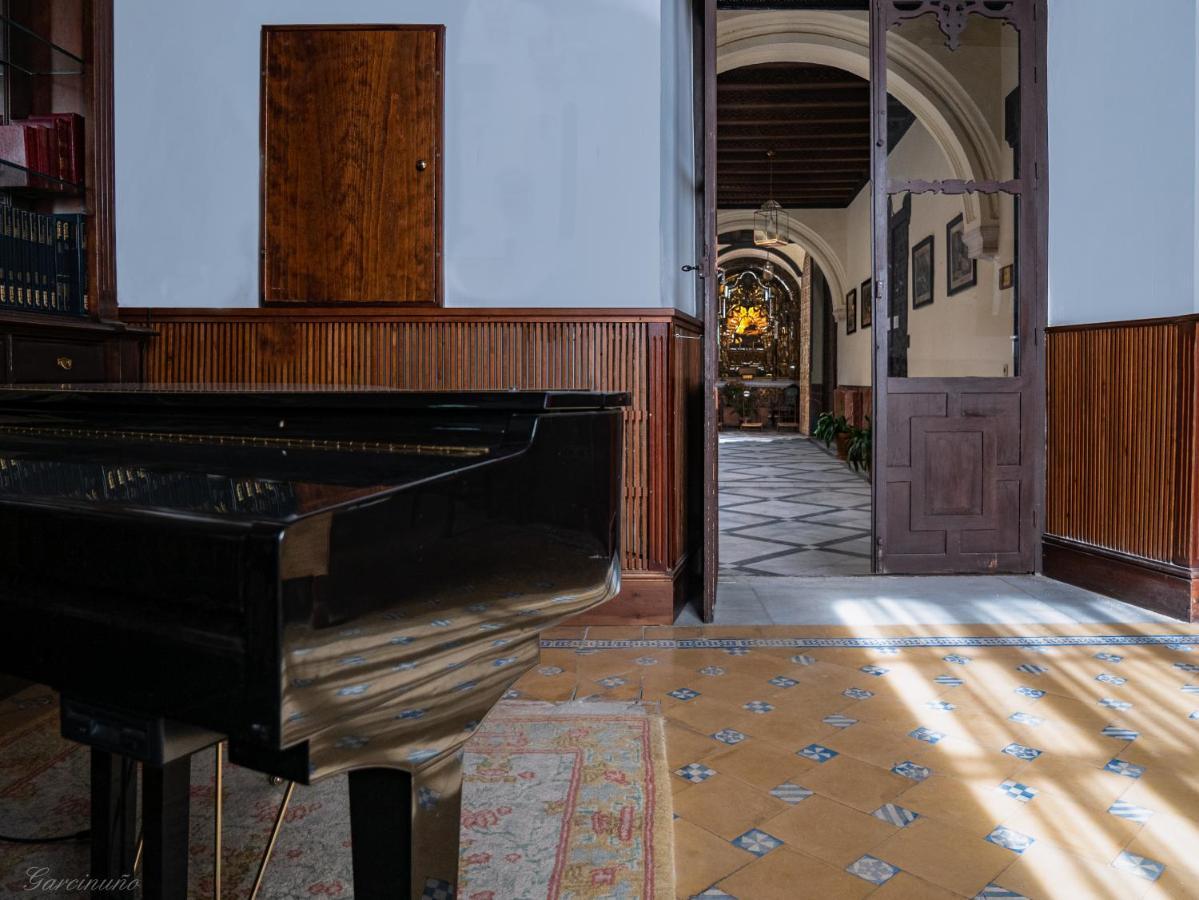 Palacio Marques De La Gomera Osuna Exteriér fotografie