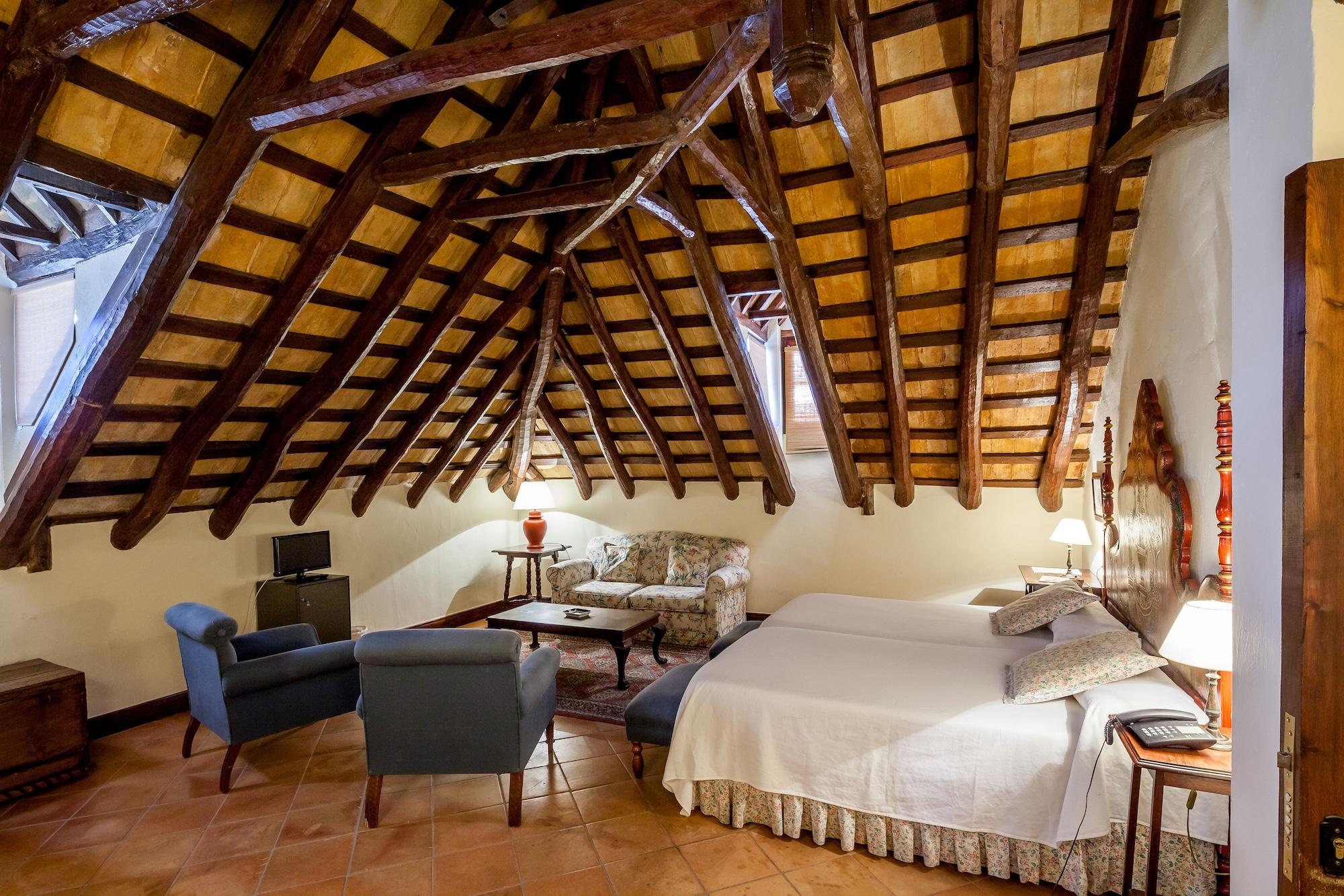 Palacio Marques De La Gomera Osuna Exteriér fotografie