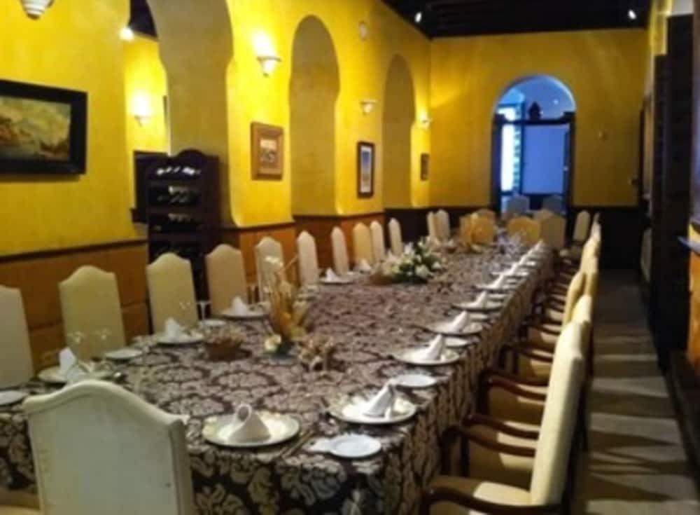 Palacio Marques De La Gomera Osuna Exteriér fotografie